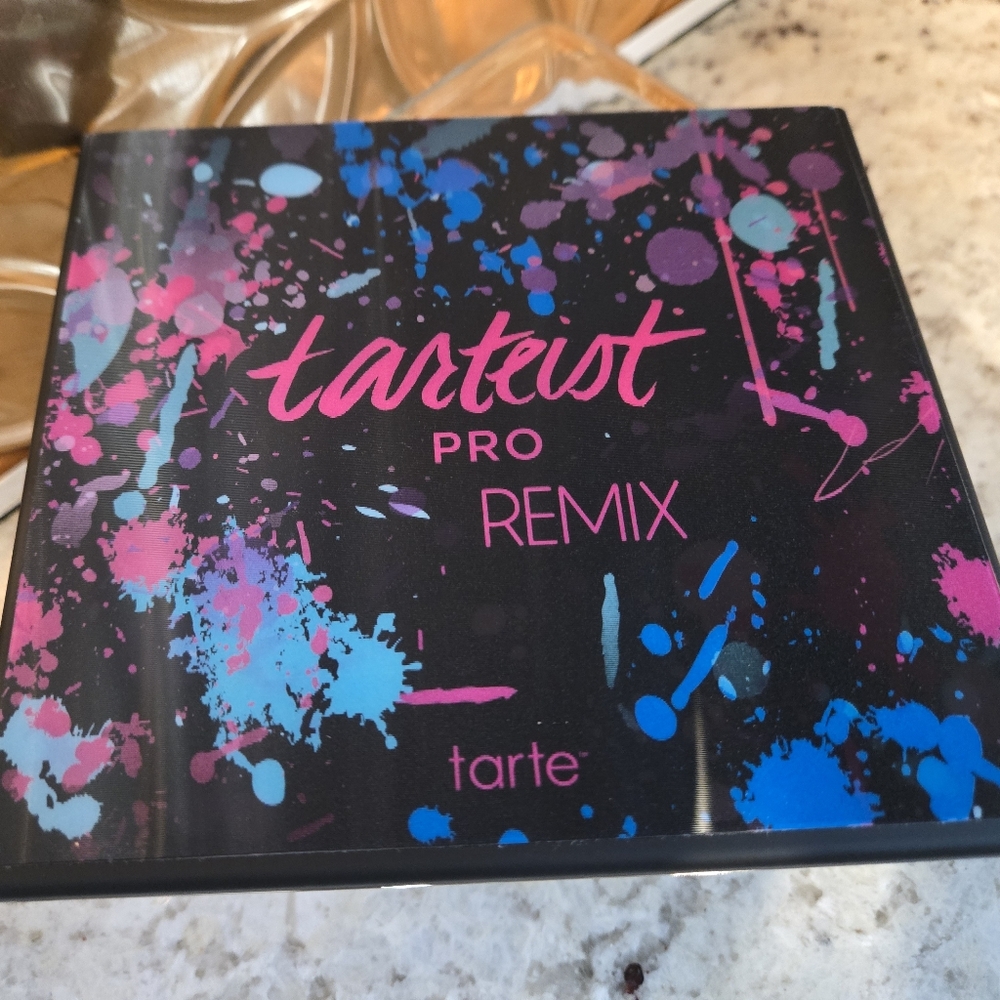 Tarte Tarteist Pro Remix Eyeshadow Palette